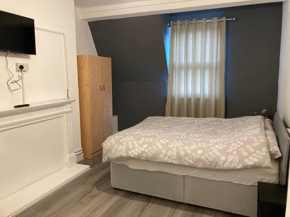 Chosen Rocky Lane Private Rooms Liverpool Buitenkant foto