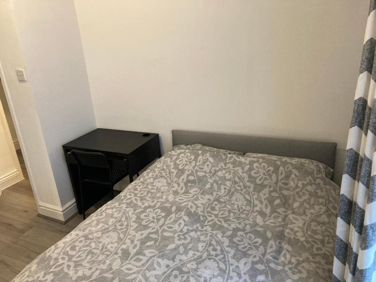 Chosen Rocky Lane Private Rooms Liverpool Buitenkant foto